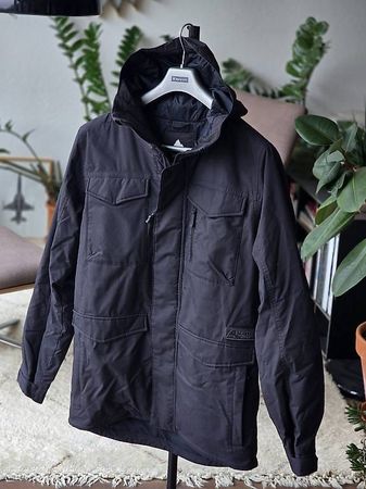 BURTON SNOWBOARD JACKE SCHWARZ LARGE
