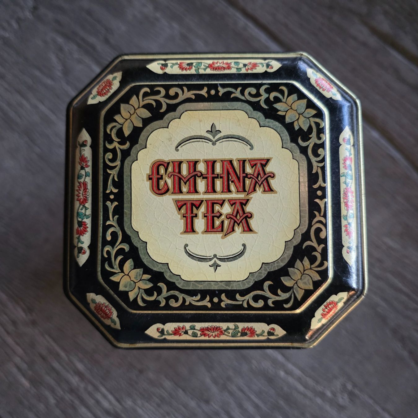 Barattoli: 🐸 ANTIKE TEEDOSE BLECHDOSE CHINA TEA – Usato da Môtier (Vully) venduto da Frogs 2