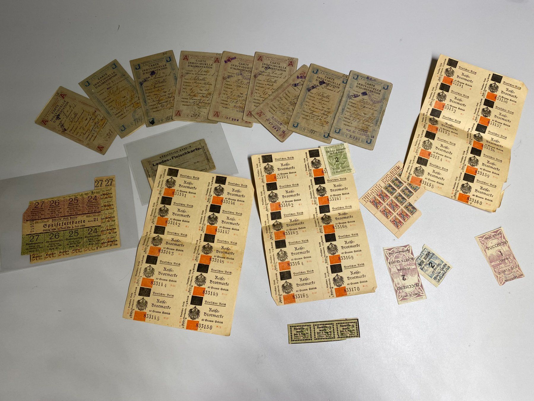 Altre raccolte & rarità: LOT Rationierungskarten AUSLAND /// E667 – Usato da Bern venduto da JMsoehne1987