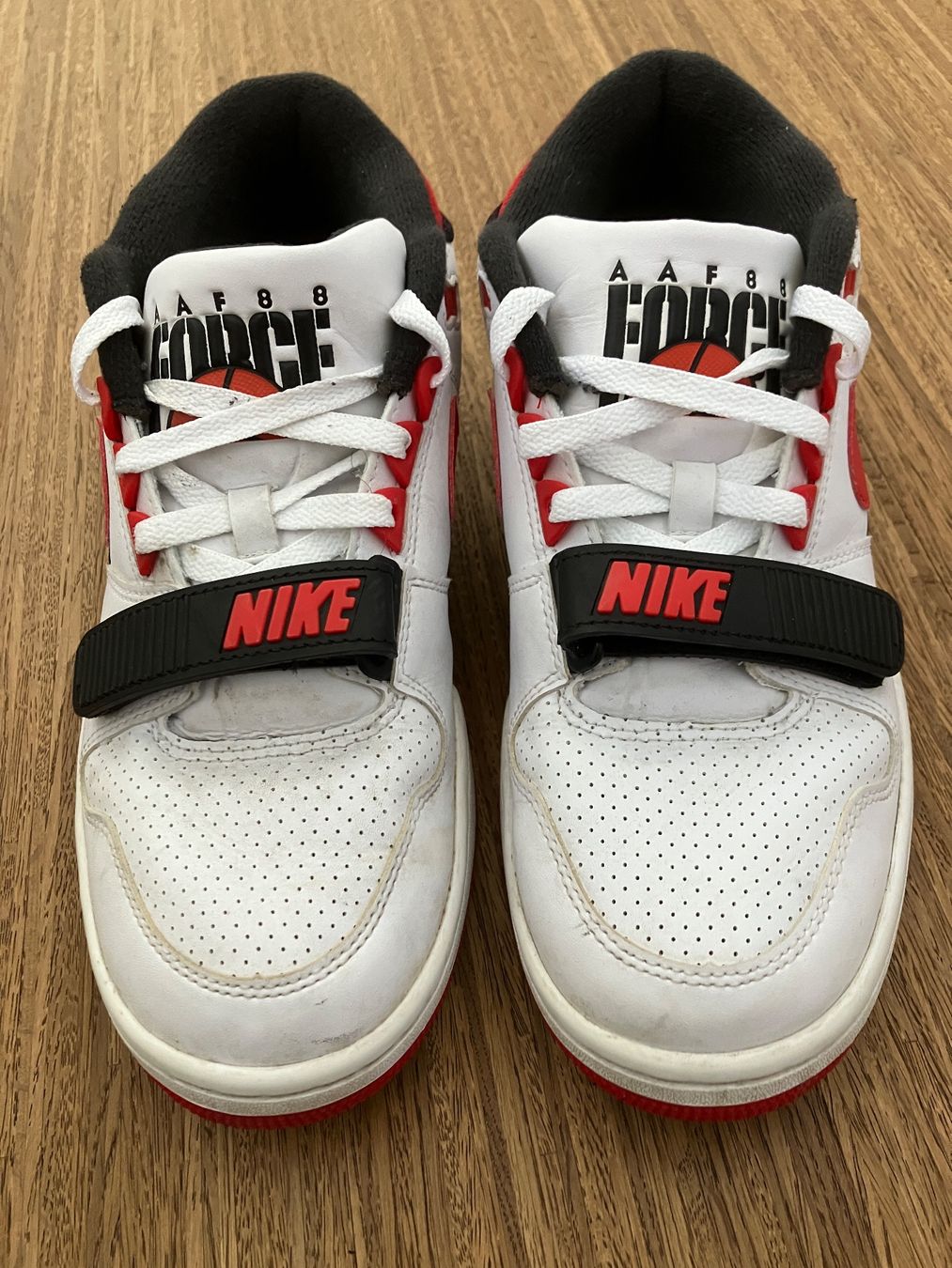 Nike Scarpe da uomo: Nike Sneaker Air Force 88, Gr. 42.5 – Usato da Ruggell venduto da VegasGirl 1
