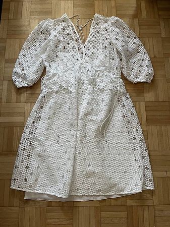 Kleid HUGO BOSS weiss Spitze Grösse 34