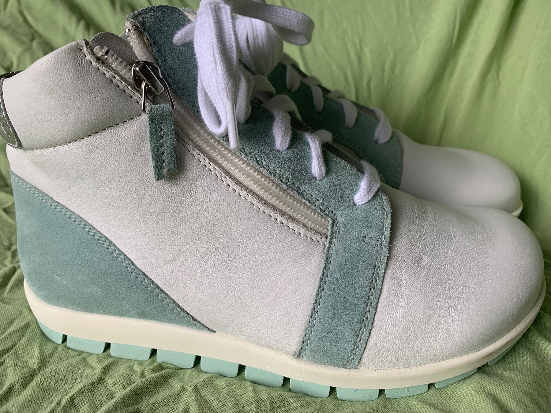 Helvesko Damenschuhe: Schuhe – Gebraucht aus Pfaffnau von sonnenbulme