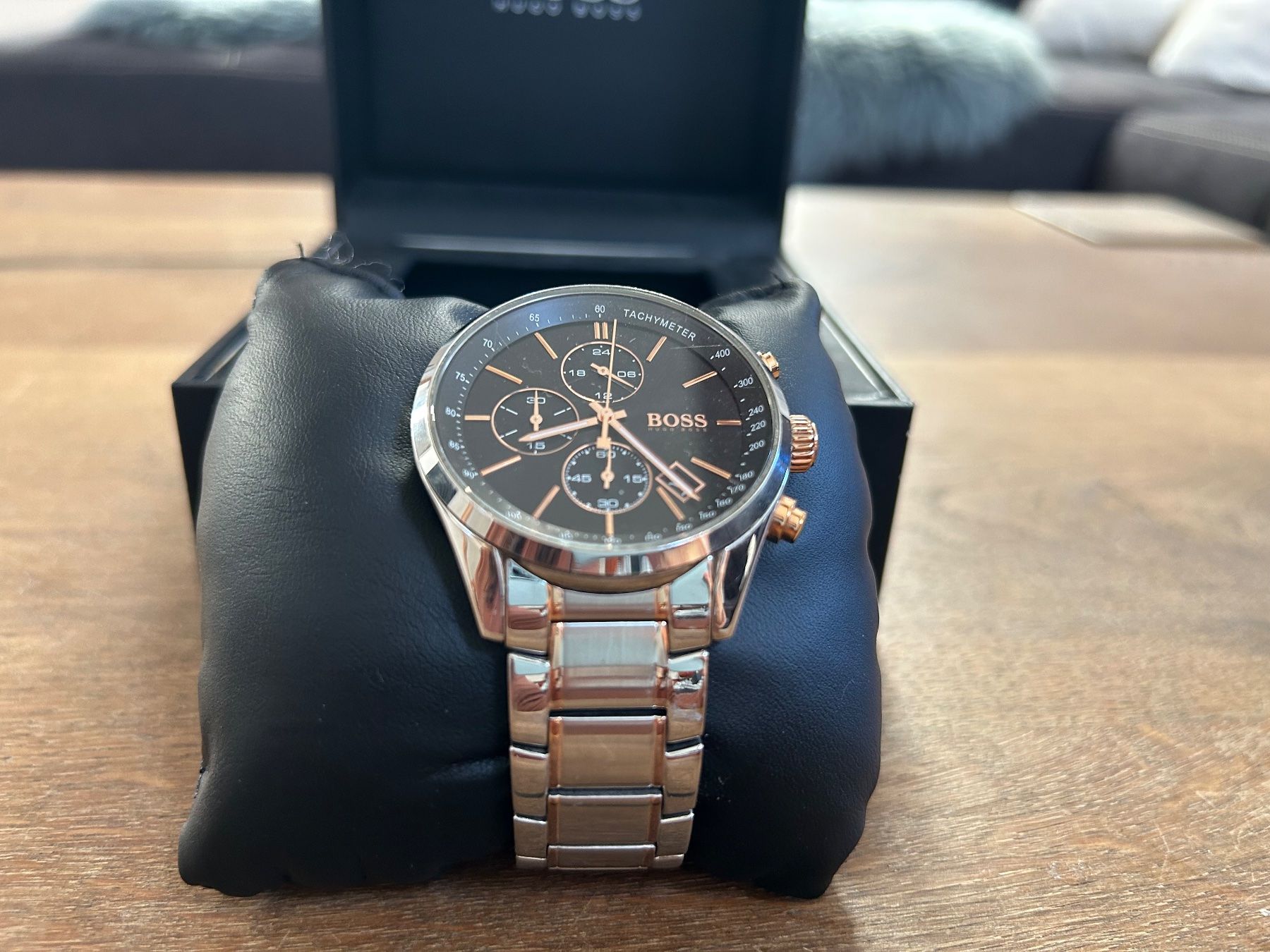 Hugo Boss Uhren: HUGO BOSS Chronograph Uhr ab CHF 1! – Gebraucht aus Heiligkreuz (Mels) von  2