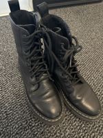 Tamaris Schnürstiefel schwarz leicht gefüttert Grösse 38