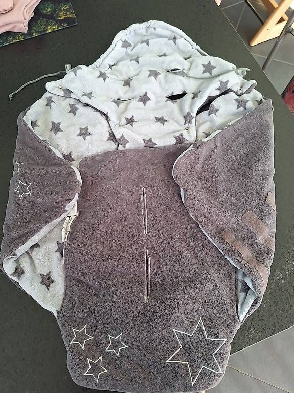 Coperte: Einschlagdecke Lilly & Ben + Decke Disney – Usato da Au SG venduto da Schnuga