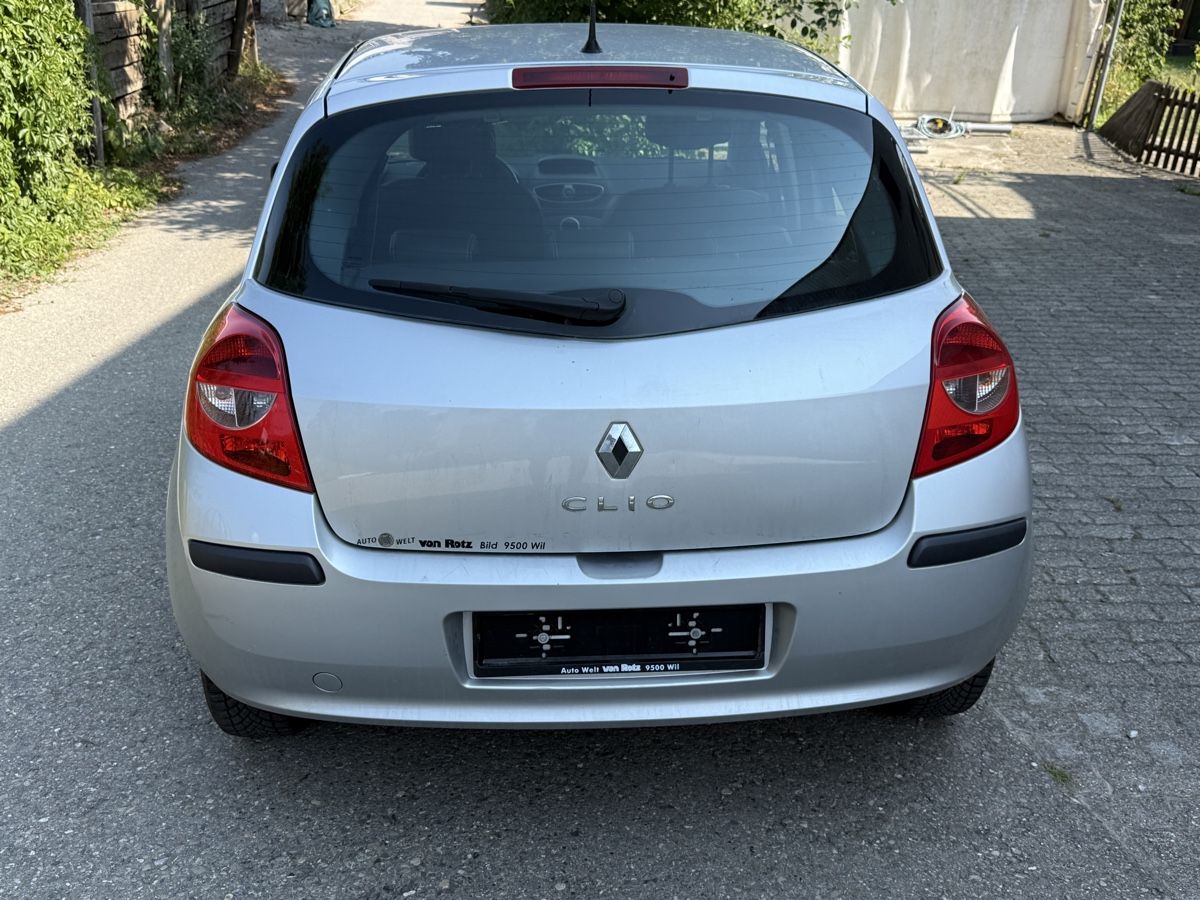 Renault Automobili: Renault Clio 1.6 104632 Km. – Usato da St.Gallen venduto da nouah 6