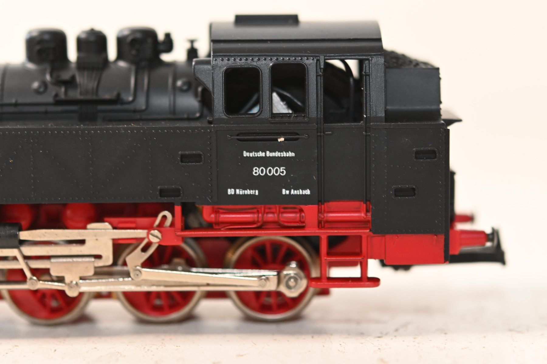 Lima Modelleisenbahnen: Lima BR 80 H0/DC läuft – Gebraucht aus Laupen ZH von Zmoewe 1
