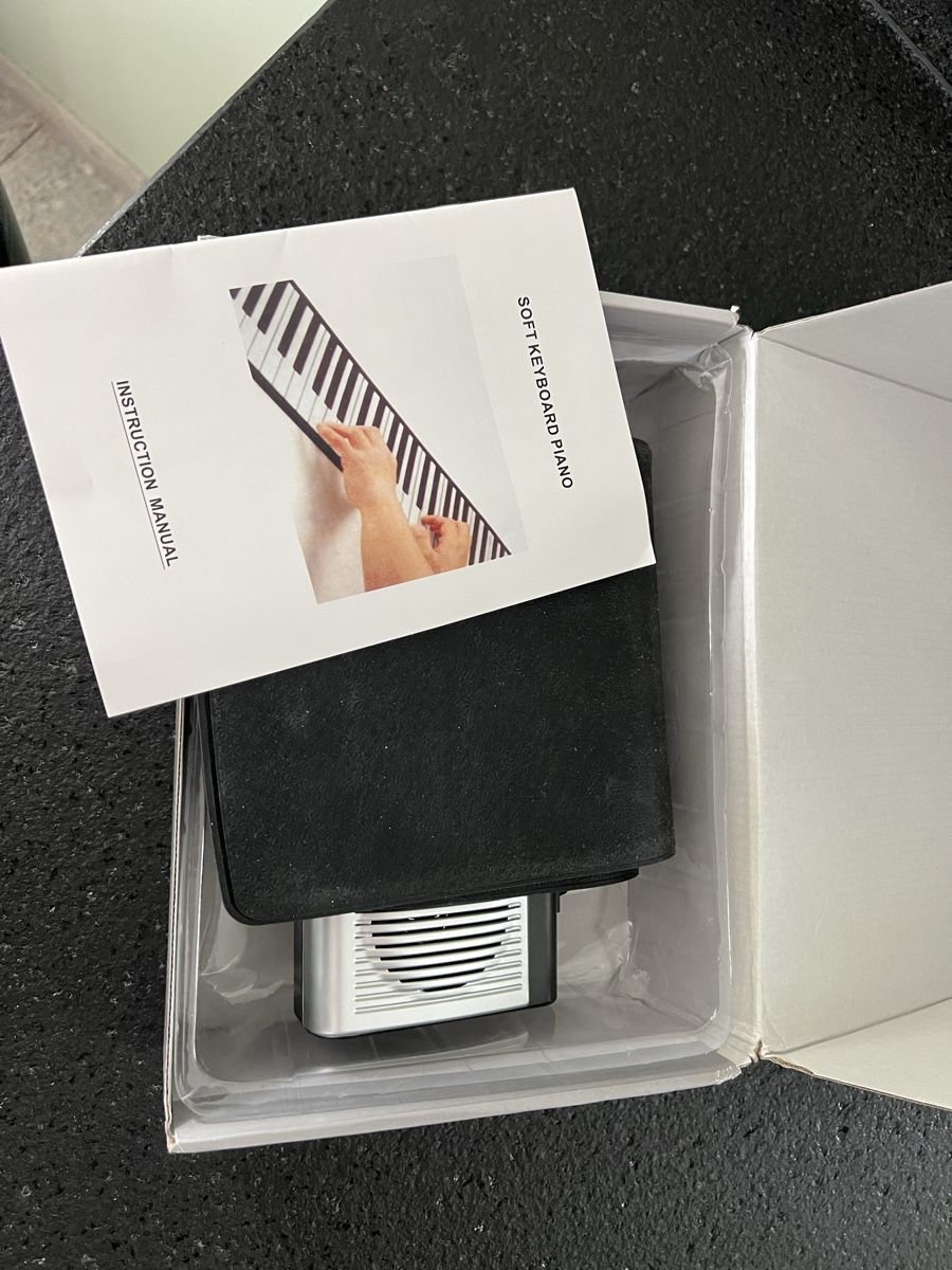 Strumenti musicali: Keyboard / Soft Piano  – Usato da Winterthur venduto da Jmk67 4