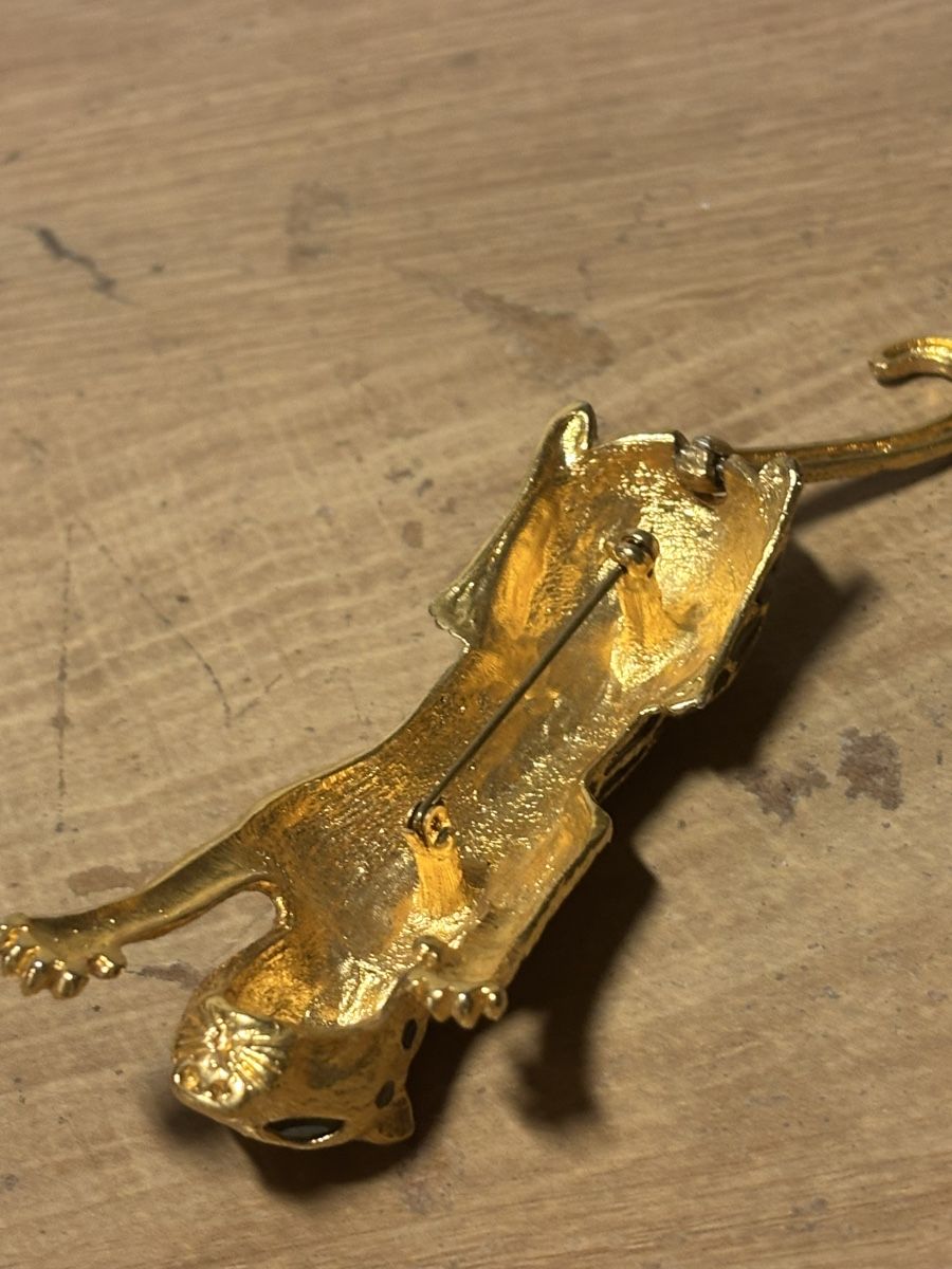 Tutte le decorazioni: Vintage Leopard Brosche mit dekorativer Holzschatulle – Usato da Orpund venduto da BlackEagel80 3