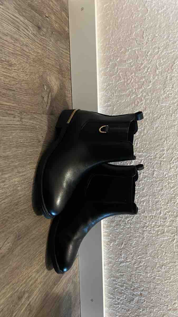 Scarpe da donna: Boots Neu – Nuovo (secondo la descrizione) da Arnegg venduto da lala888