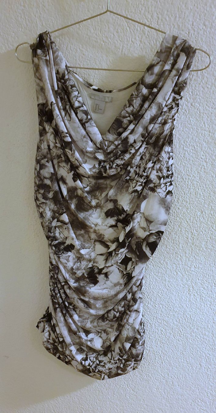 H&M Tops: Top - Oberteil – Gebraucht aus Zürich von ptanyela