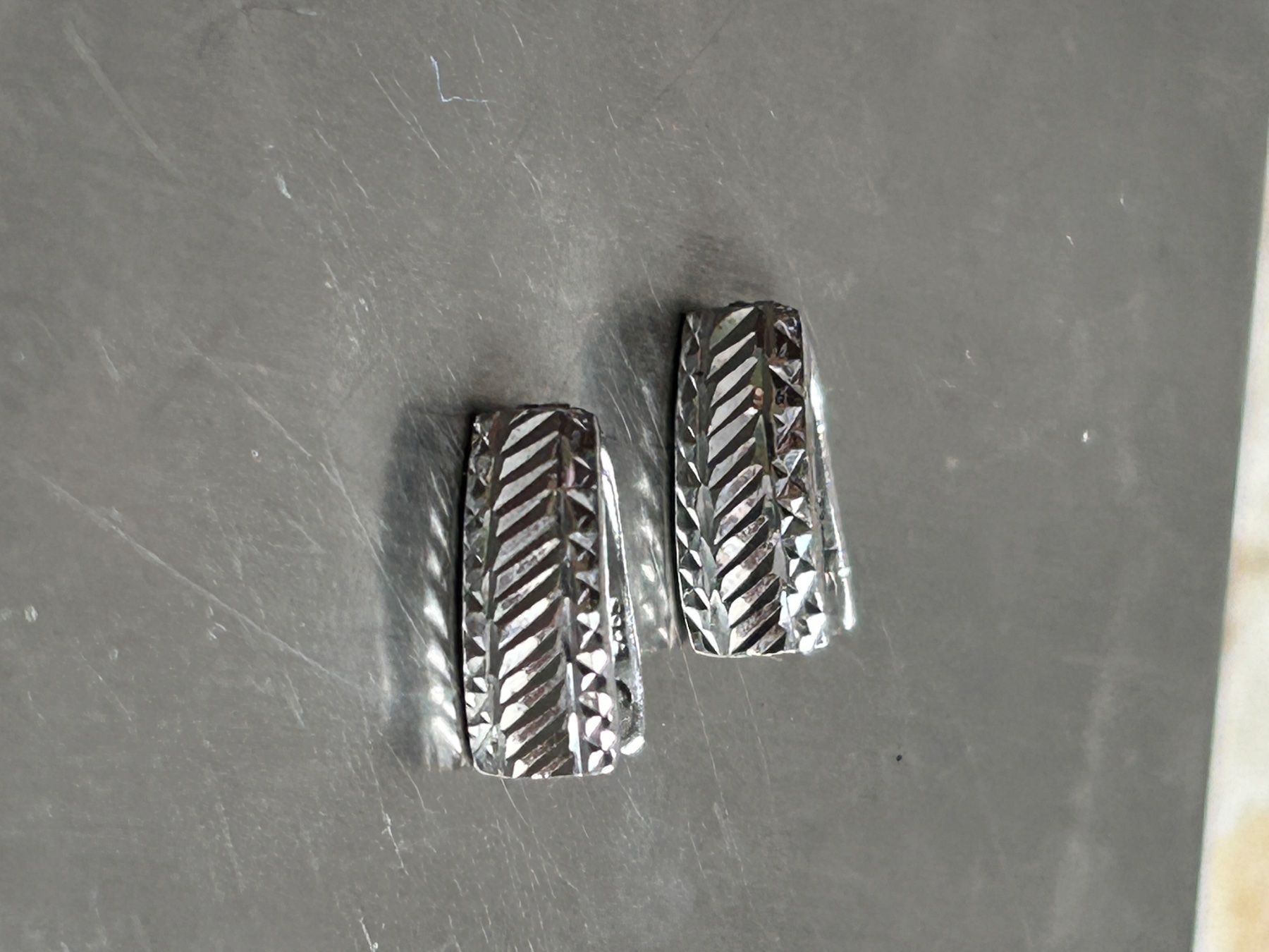 Ohrringe & -stecker: Silber Ohrringe geometrisch, elegant – Gebraucht aus Laufen von Bellavitaboom 1