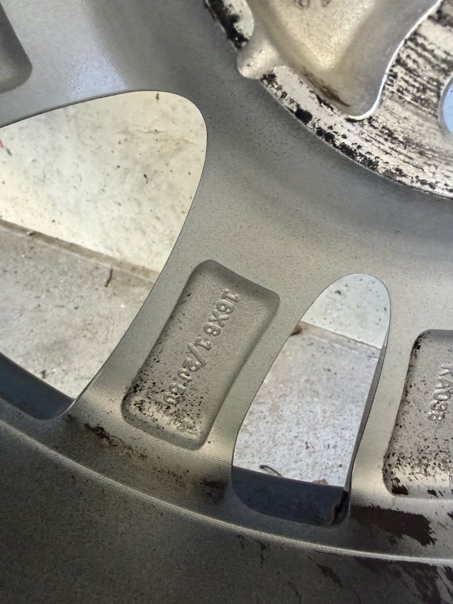 Pneumatici & Ruote complete: Original Mazda 16x6 1/2 ET50 – Usato da Fahrwangen venduto da ste_v7sm 4