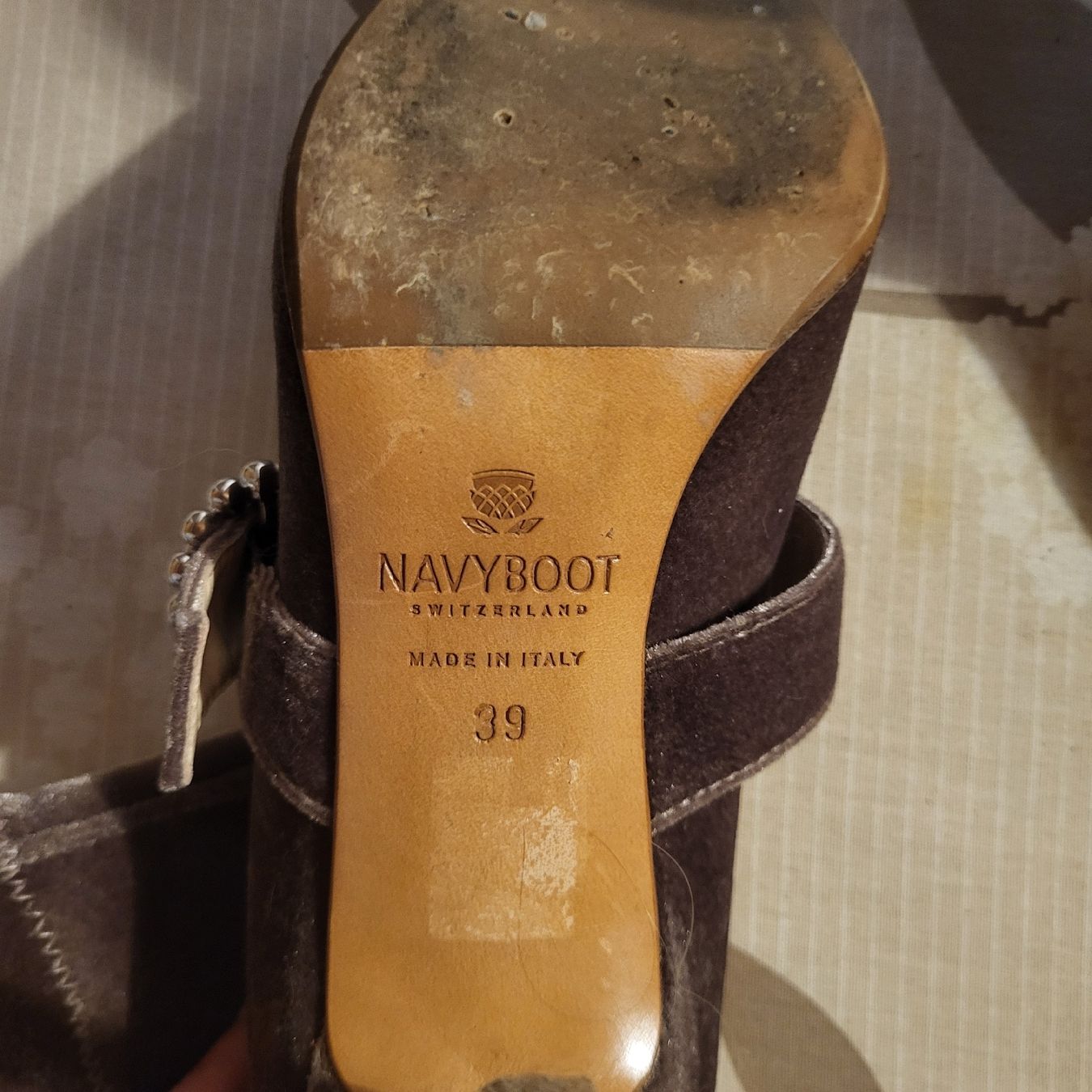 Navyboot Scarpe da donna: Elegante Samt Navyboot-Stiefeletten mit Perlen, Grösse 39 – Usato da Malans GR venduto da caroline_F.85 2