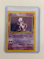 Carte Pokémon Mewtwo 1ère édition française
