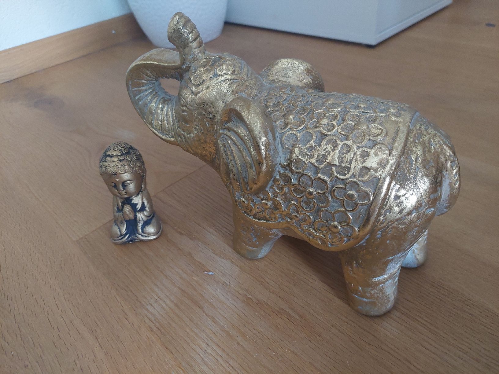 Tutte le decorazioni: Deko Buda und Elefant Gold – Nuovo (secondo la descrizione) da Dinhard venduto da Sarn02