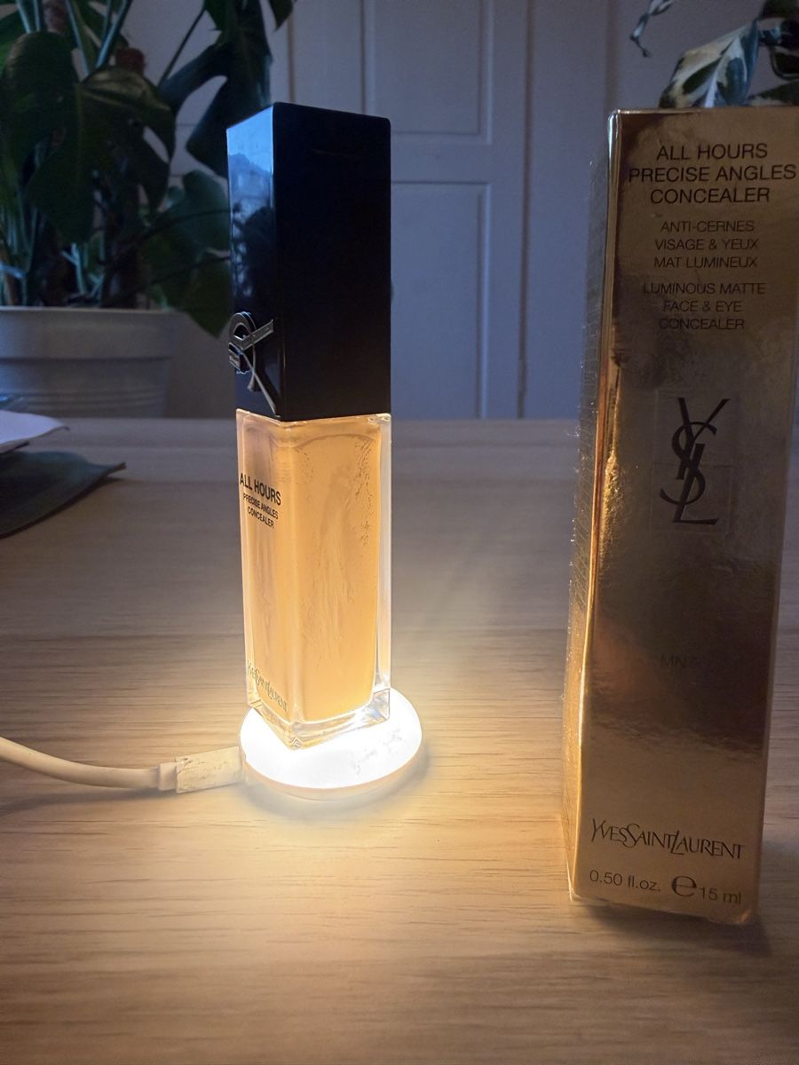 Make-up: Yves Saint Laurent All Hours Concealer - Shade MN7 – Nuovo (secondo la descrizione) da Luzern venduto da sas_r89l 1