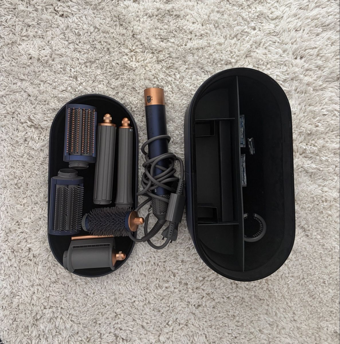 Dyson Asciugacapelli: Dyson Airwrap Complete – Fast neu – Nuovo (secondo la descrizione) da Uznach venduto da Starnekita