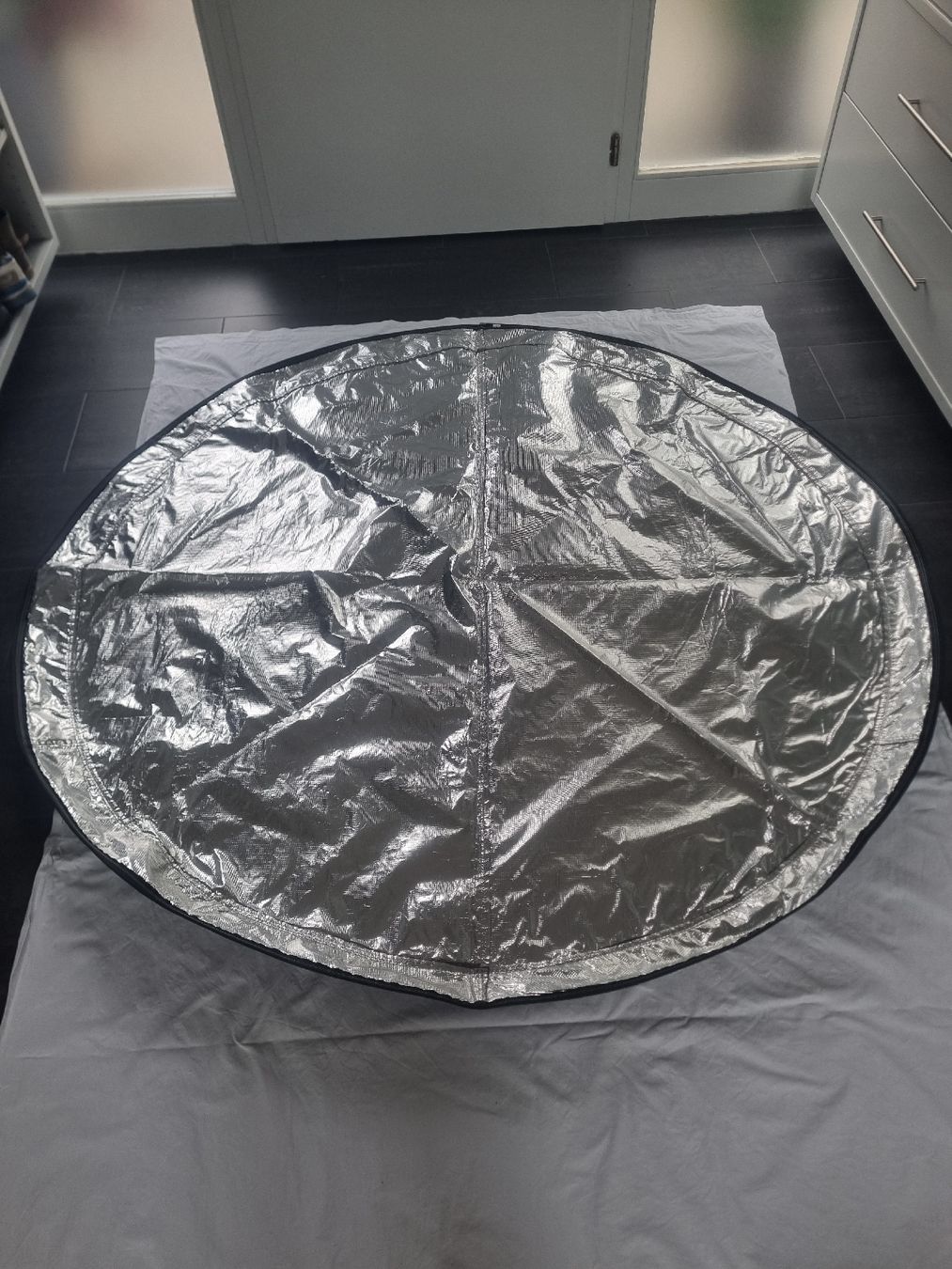 Whirlpool: MSpa Whirlpool Abdeckung rund Durchmesser 180cm – Gebraucht aus Wünnewil von Utan8 3