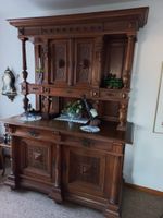 Antiker Buffetschrank, Massivholz, Eiche, Top Zustand!