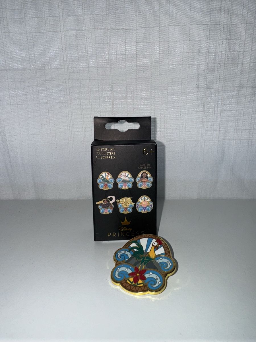 Disney Placchette & Badge: Loungefly PIN Vaiana Hei Hei – Nuovo (secondo la descrizione) da Giffers venduto da sahla 1