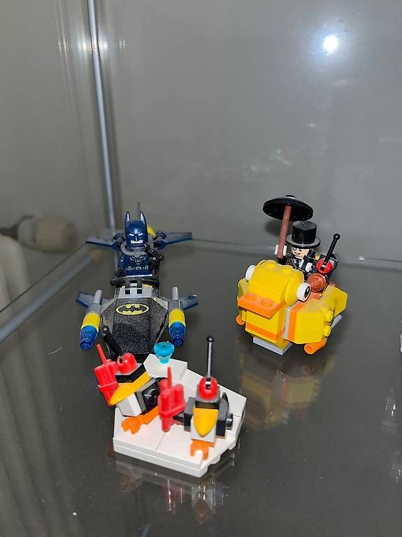 Lego Kit di costruzioni: Lego DC 76010 Batman vs Pinguin – Usato da Basel venduto da Ruemli17