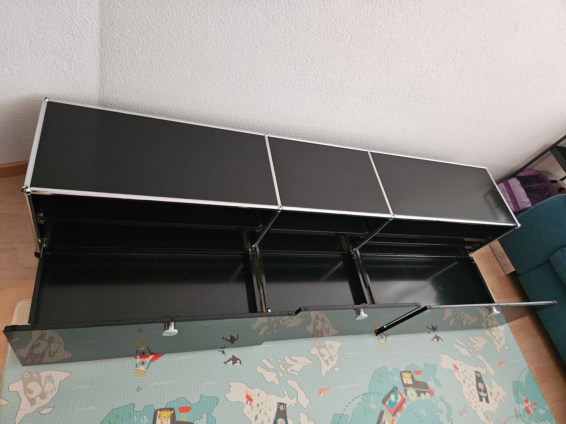 USM TV Möbel: USM Haller Sideboard, 3 Elemente, graphitschwarz – Gebraucht aus Frauenfeld von Jatravartid1942 2