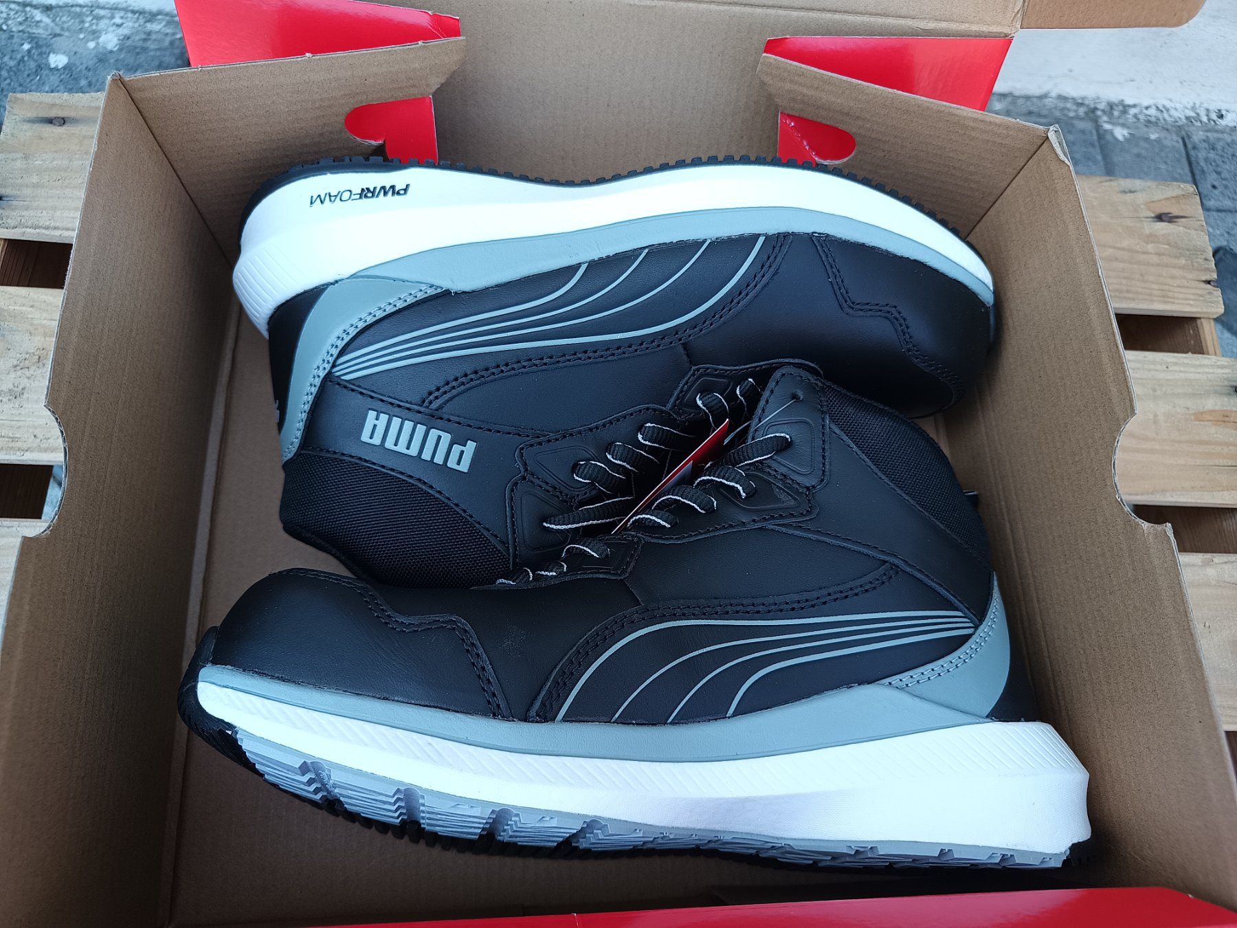 Puma Scarpe da uomo: Puma Sicherheitsschuhe S3S 40 – Nuovo e nell'imballaggio originale da Oberegg venduto da A-Z.Handel.Loehrer 8