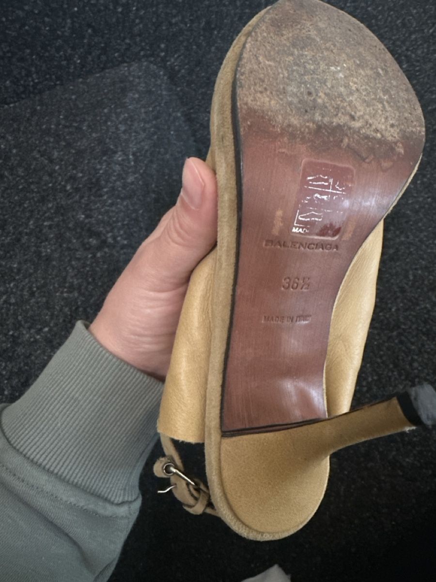 Balenciaga Scarpe da donna: Balenciaga Suede Slingback Sandals - Size 37 - – Usato da Murgenthal venduto da mar_q2yf 2