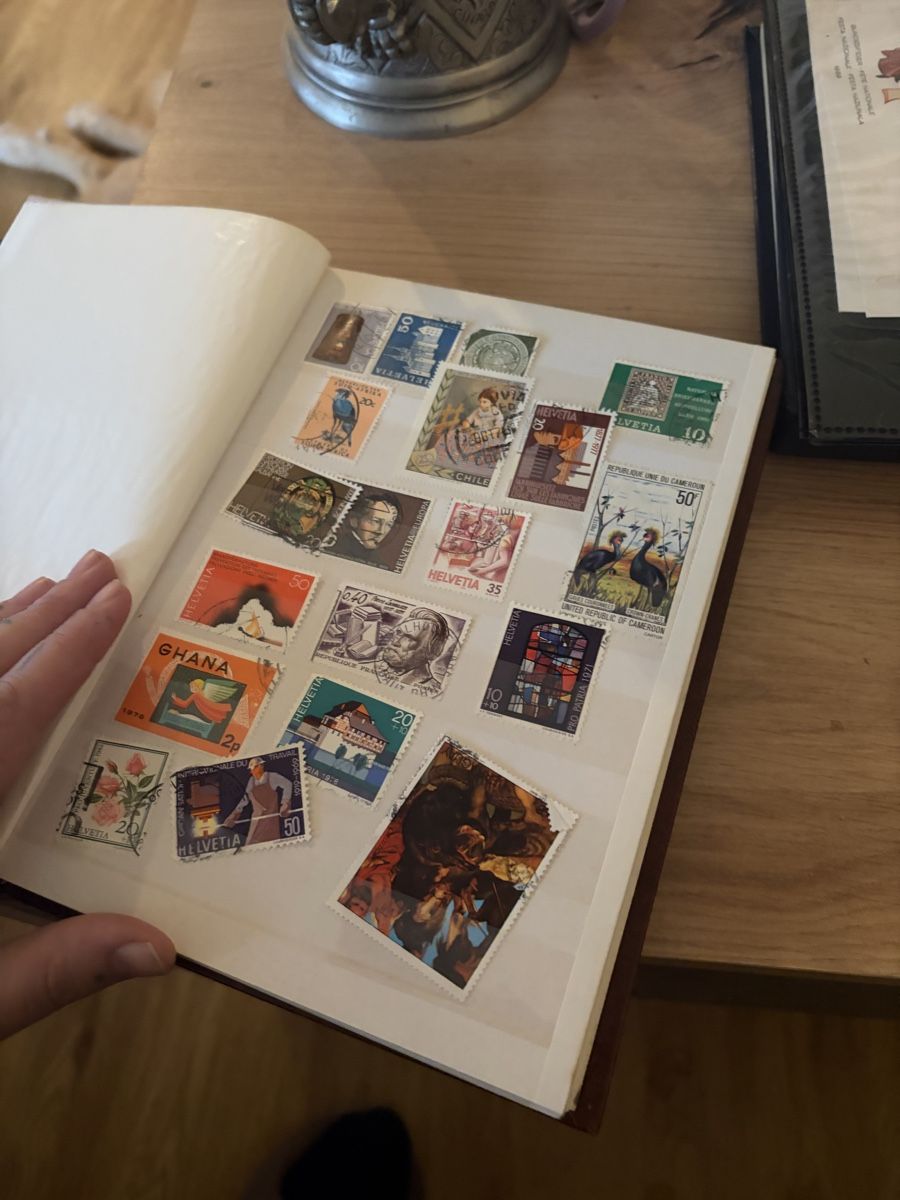 Tutti i francobolli: Briefmarken/Kartensammlung – Usato da Wynau venduto da rem_5tpw 1