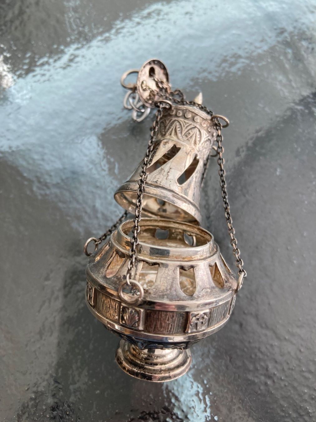 Flacons: Wunderbare Miniatur Weihwassergefäss Silber antik – D'occasion à Zürich par kostbares 1