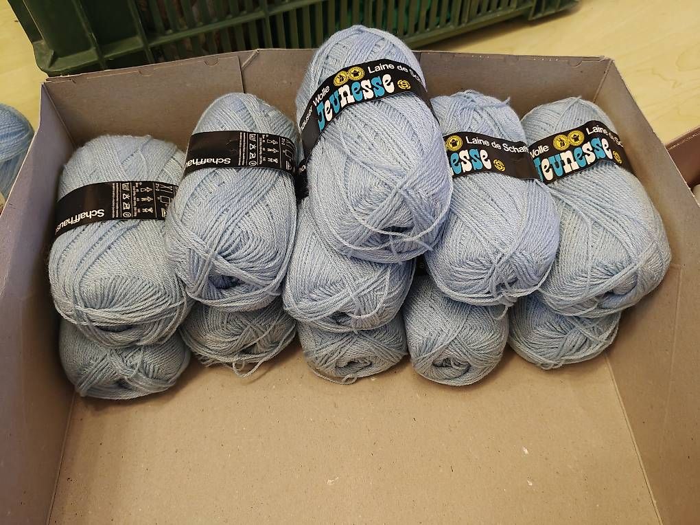 Lana: Schaffhauser Wolle hellblau – Usato da Schiers venduto da ver_ddm2