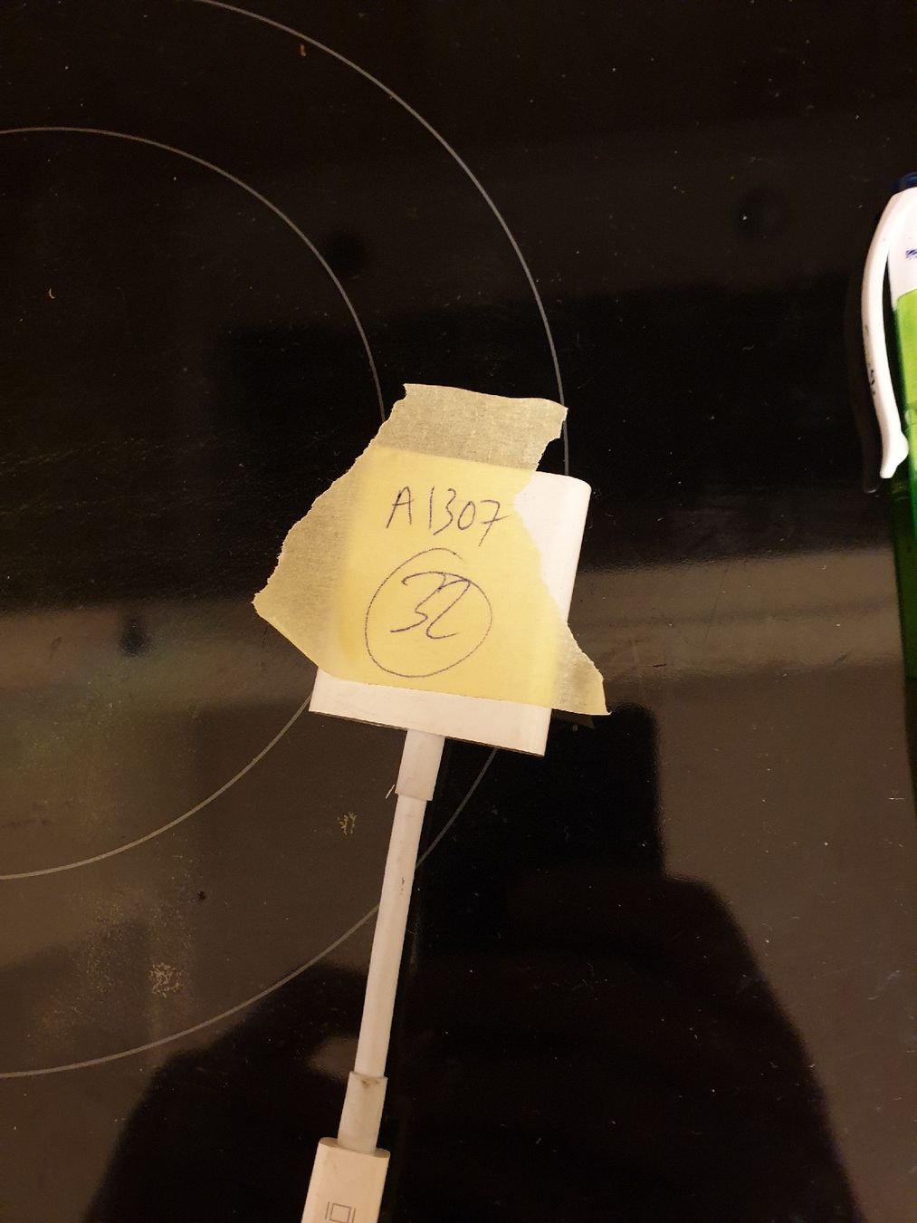 Apple Unità & Adattatore: Apple displayport auf VGA Adapter A1307 – Usato da Ittigen venduto da Ziok187 5