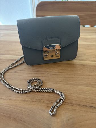 Furla Tasche grau Leder Damen mit Kette 