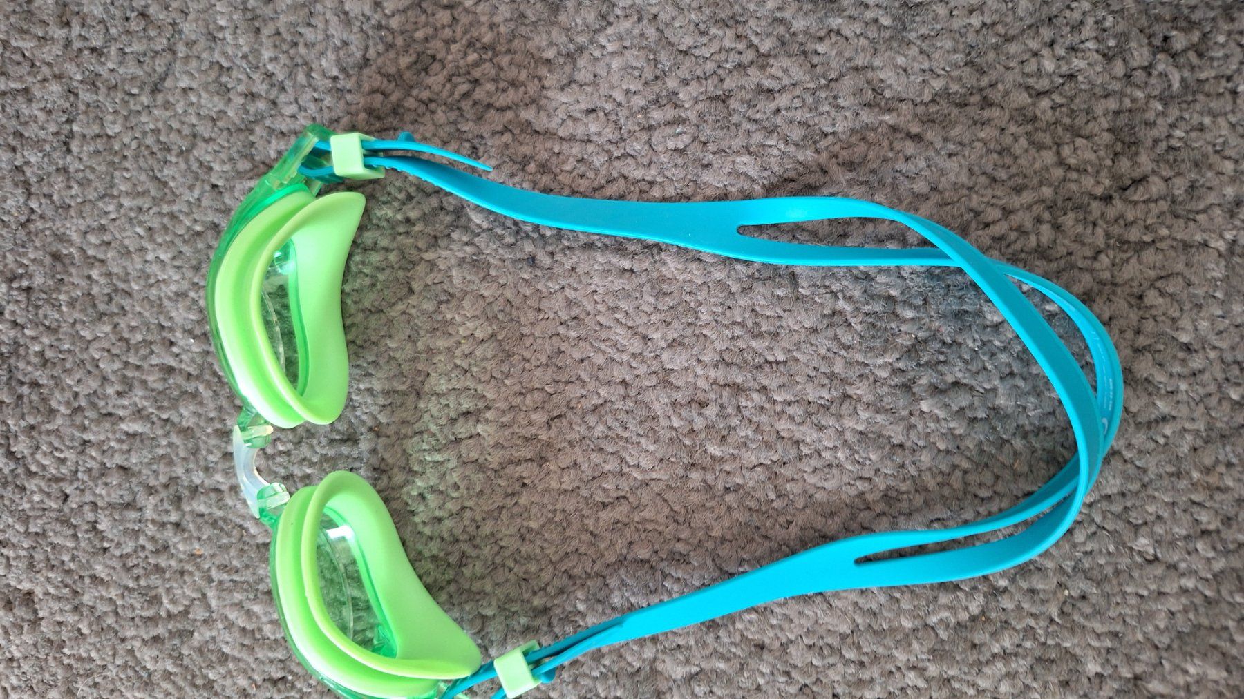 Brillen & Gläser: Schwimmbrille – Gebraucht aus Zürich von Dancer10 2