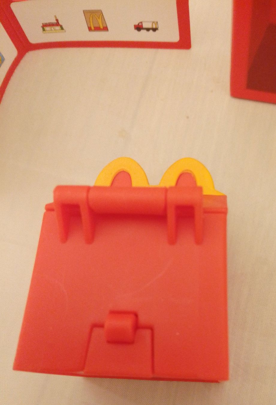 Sammelbilder & Trading cards: Mc Donalds Happy Meal NEU 2025 – Neu (gemäss Beschreibung) aus Wohlen AG von salamanderspielwaren 6