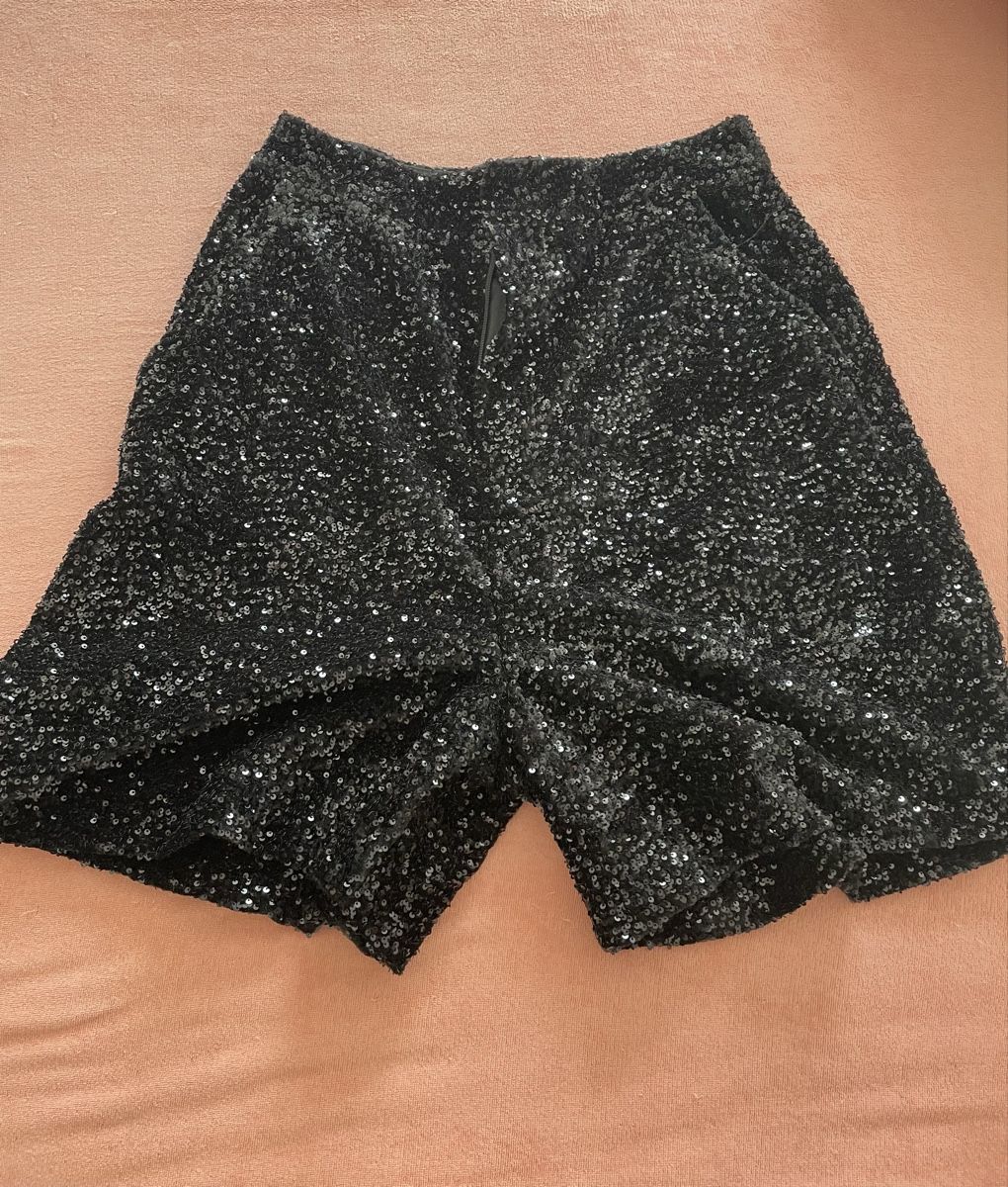 Pantaloni: Paillettes bermudas – Nuovo (secondo la descrizione) da Ennenda venduto da pao_ss5t