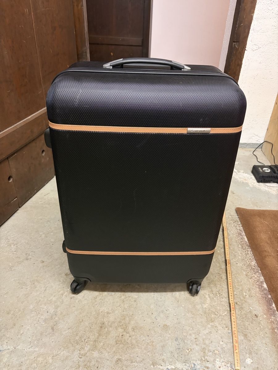 Samsonite Valises de voyage: Samsonite Rollkoffer – D'occasion à Luzern par ine_9lbj