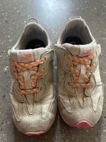 New Balance Kinderschuhe Gr. 26
