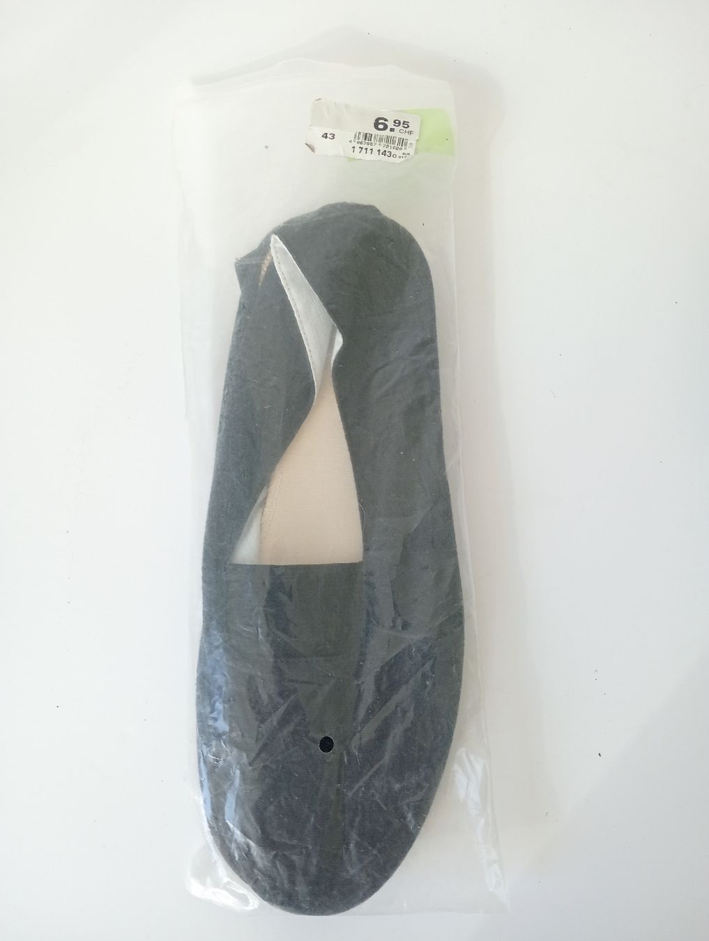Scarpe da uomo: Turnschläppli Gr 43 Migros Schwartz  – Usato da Allschwil venduto da Evgeniia78 2