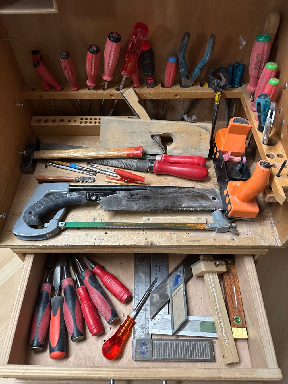 Armadi: Holz Werkzeugschrank – Usato da Brütten venduto da mir_8mgf 2