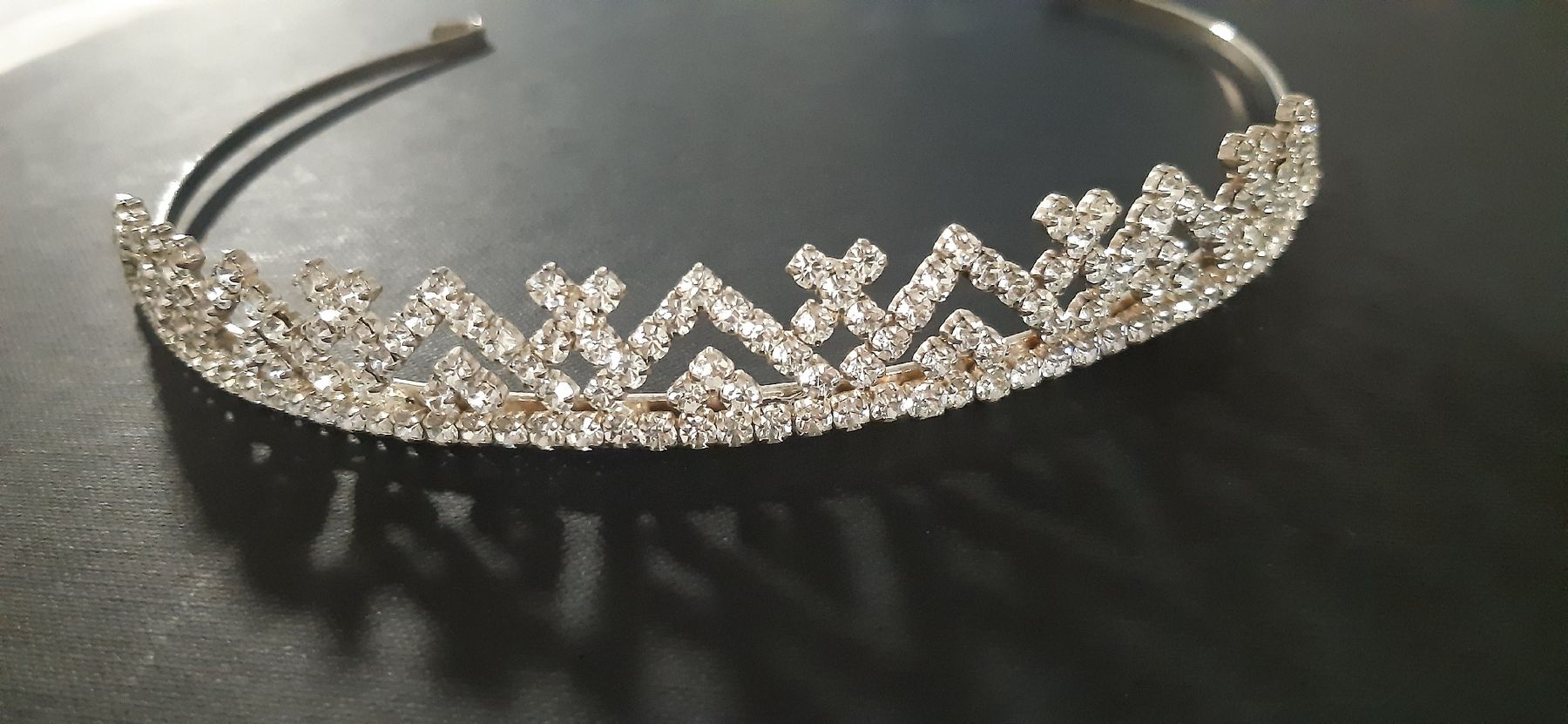 Accessori per capelli: Diadem – Usato da Gretzenbach venduto da LSXS