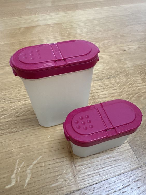 2 récipients Tupperware (Gebraucht) in Vevey für CHF 5 – mit Lieferung ...