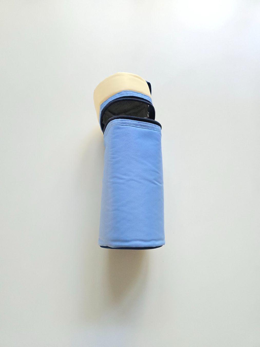 Pasti del neonato: Isolierter Flaschenhalter Babyflasche NEU – Nuovo (secondo la descrizione) da Dättlikon venduto da Wundertuete_ 1