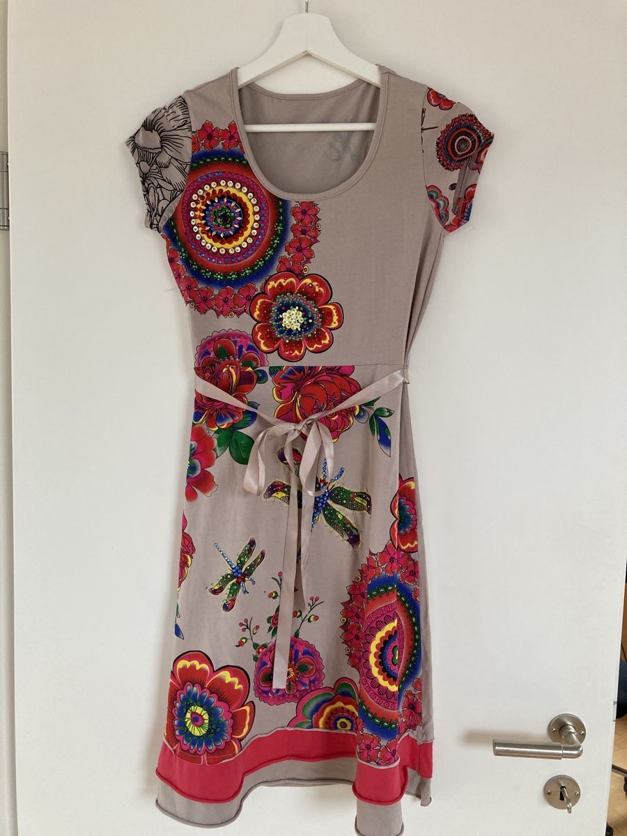 Vestiti: Sommerkleid Gr S – Nuovo (secondo la descrizione) da Rickenbach ZH venduto da Vanijo