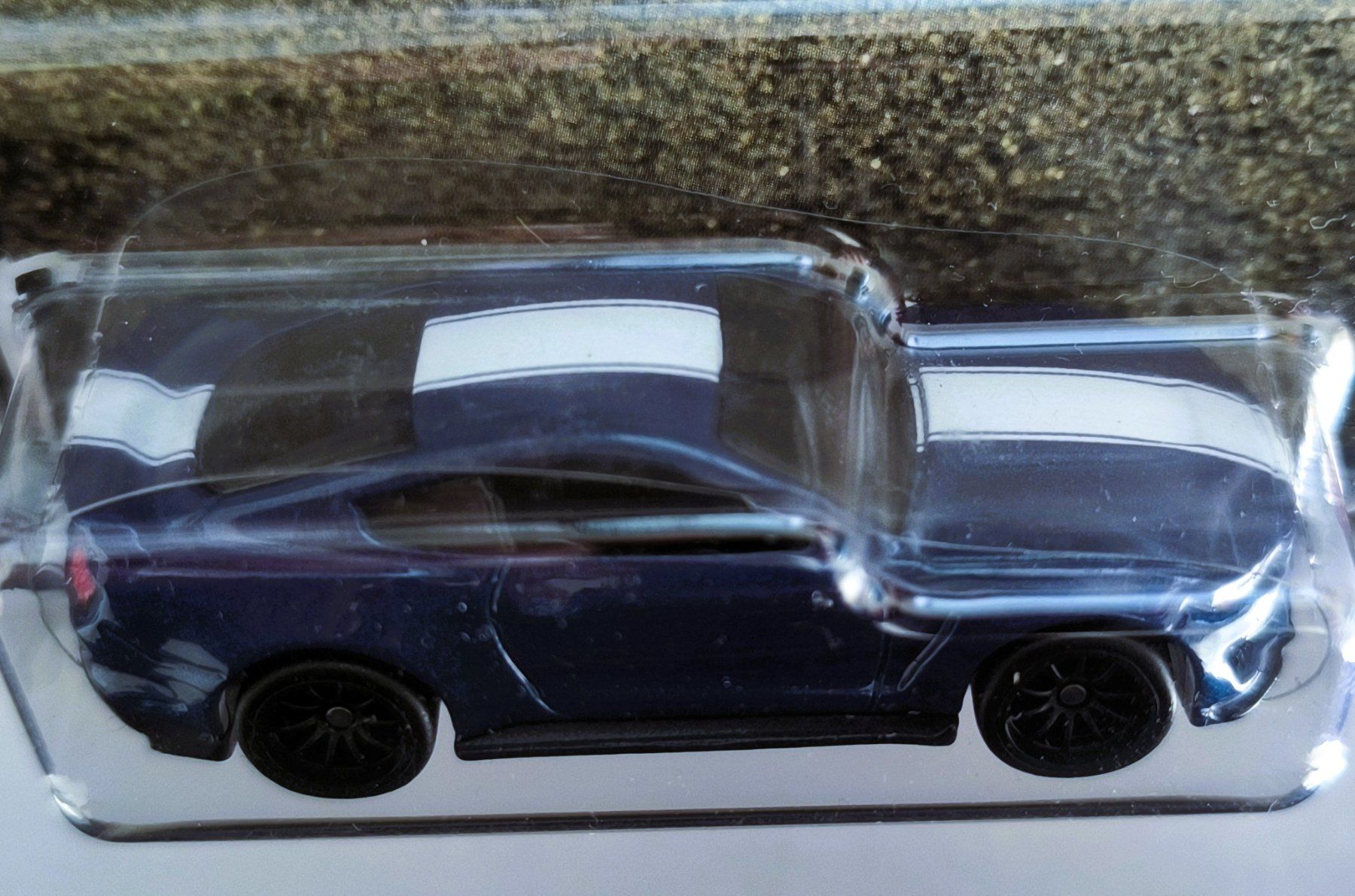 Hot Wheels Modellautos: Hot Wheels Premium Fast & Furious Custom Mustang – Neu und originalverpackt aus Muttenz von hak_dsk9 1