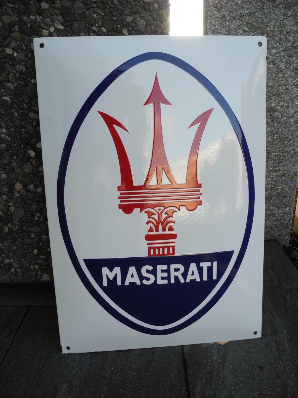 Maserati Ecriteaux: MASERATI EMAILSCHILD – D'occasion à Reinach AG par Huckleberrysix 3