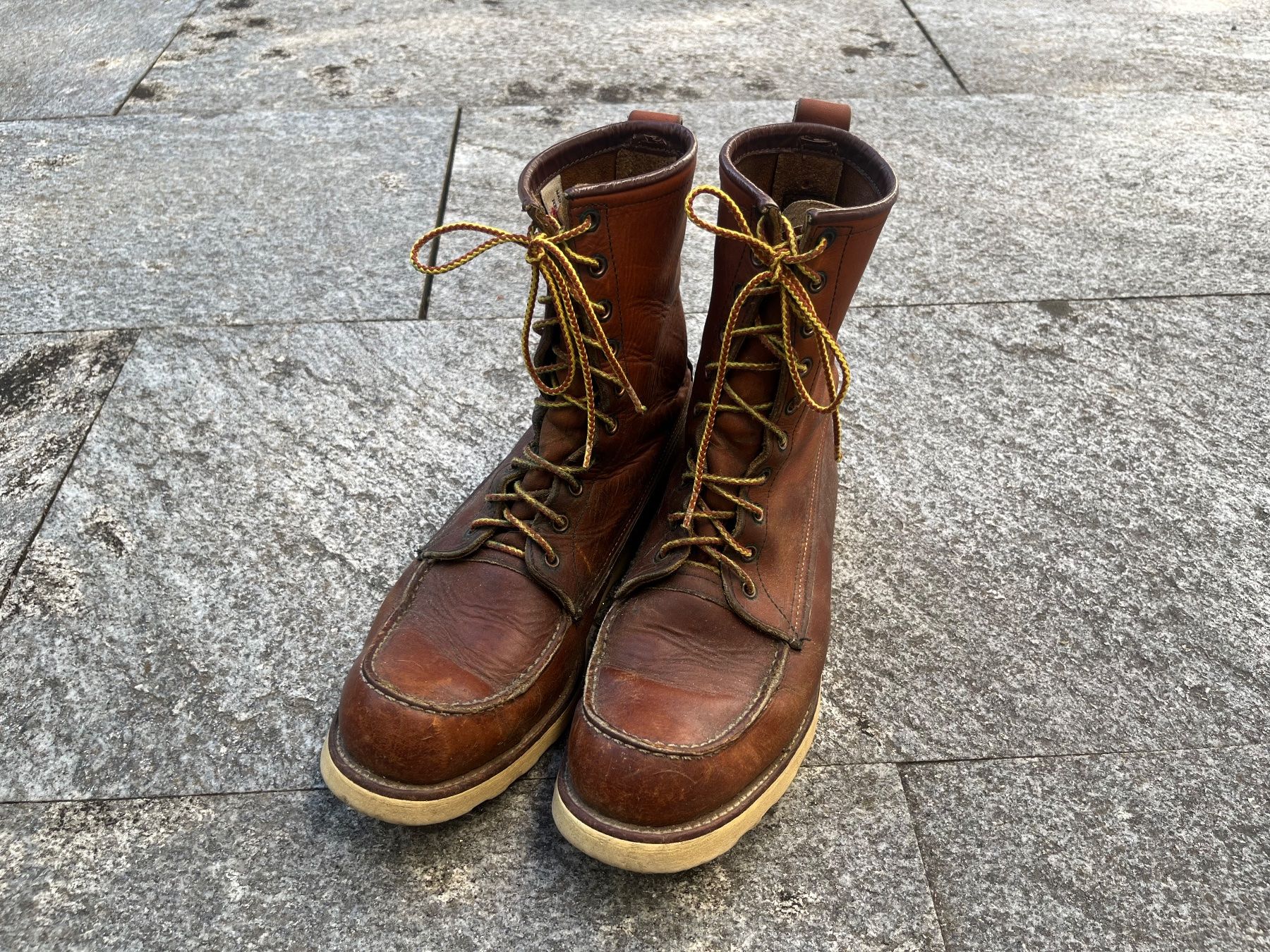 Red Wing Herrenschuhe: Red Wing Moc Toe Size 12 – Gebraucht aus Bottmingen von Puffsack 2