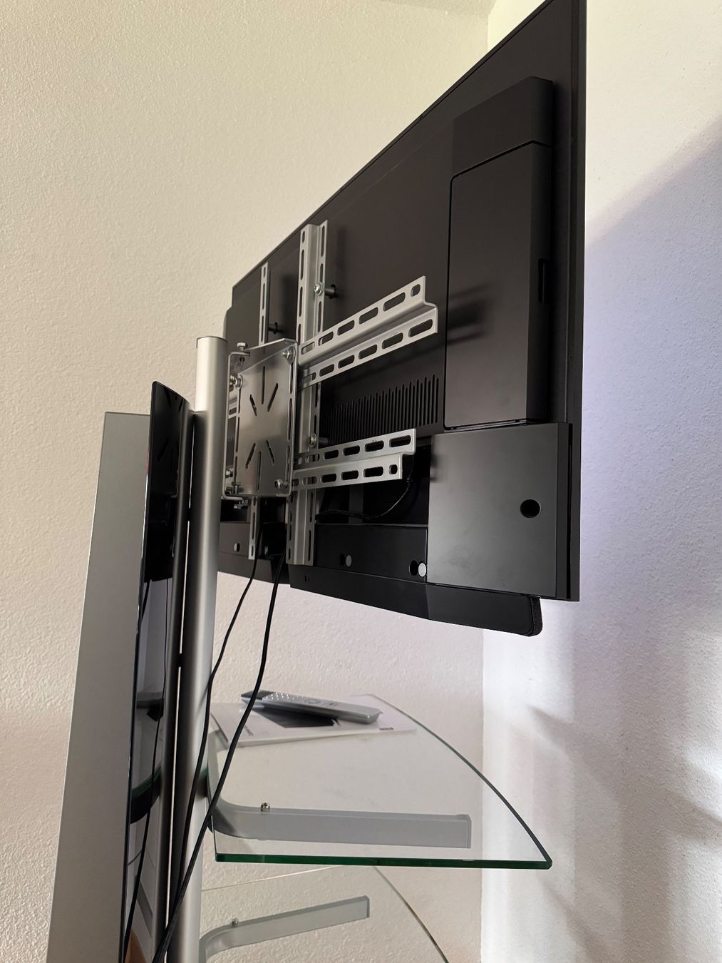 Loewe Televisori: Loewe bild 3.43 Fernseher/TV – Usato da Moosseedorf venduto da SDmedia 6
