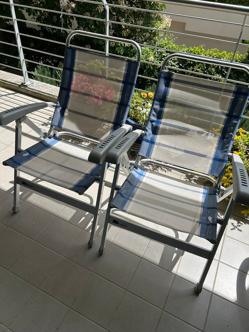 Sedie: 2 Dukdalf Campinstühle – Usato da Zürich venduto da antabia